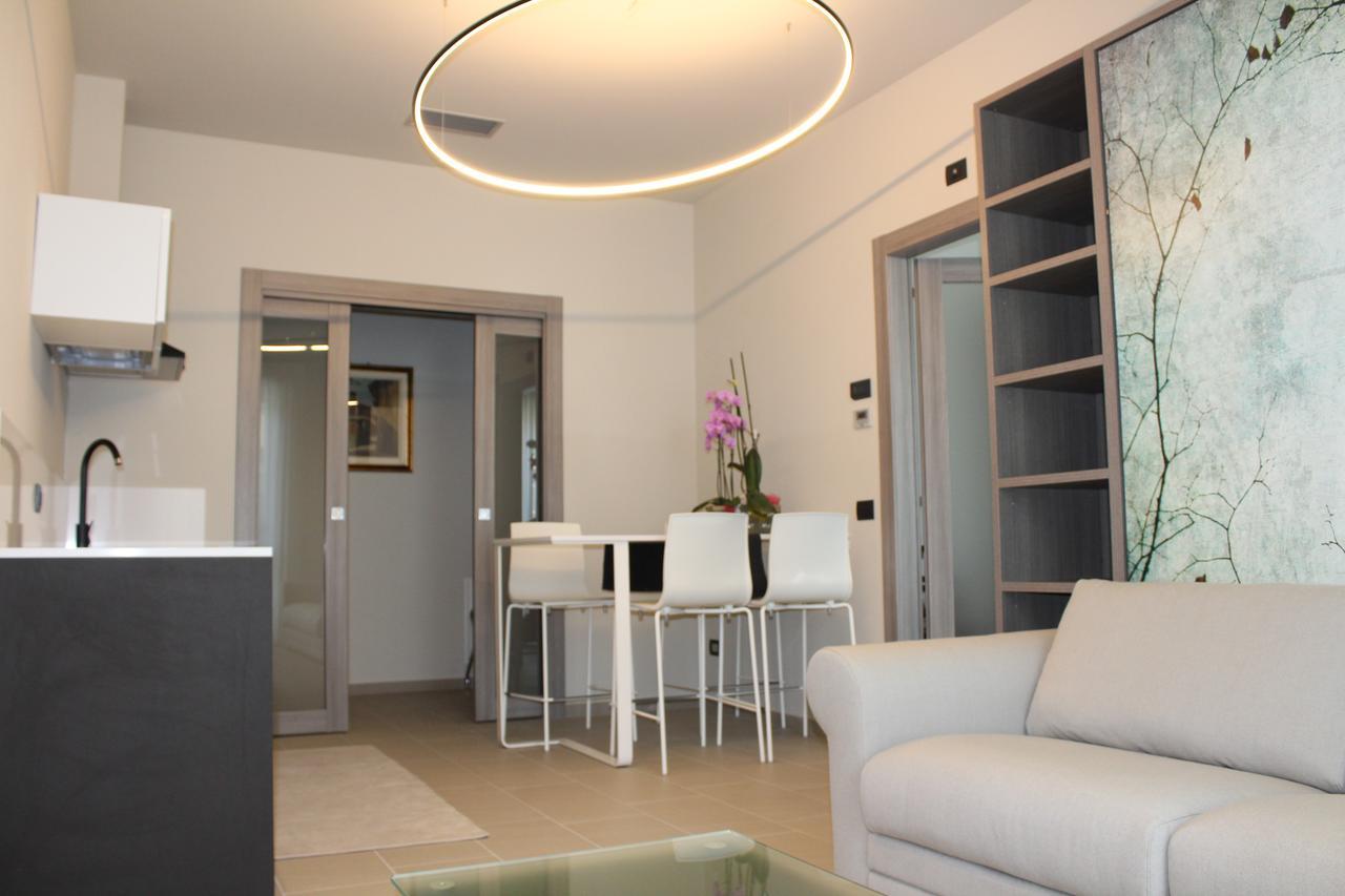 Hotel Il Grappolo D'Oro Monforte dʼAlba Екстериор снимка